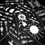THE DIFFERENCE BETWEEN TAROT CARDS AND ORACLE CARDS